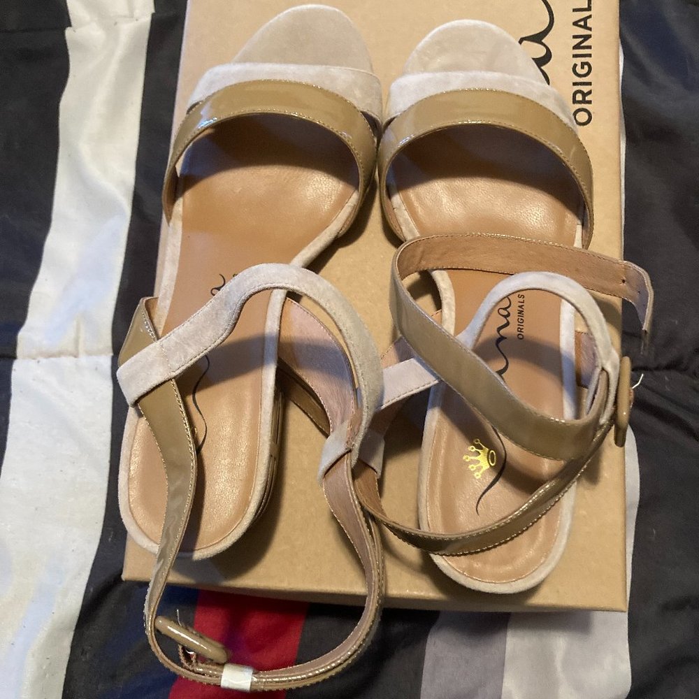 NINA SANDALS/NORDSTROM